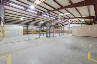 1619 Oakbrook Dr, Gainesville, GA for lease Interior Photo- Image 1 of 18