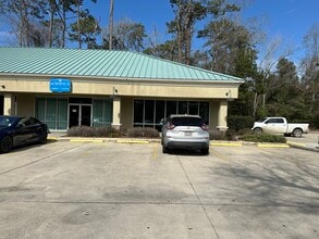 1600 W Causeway Approach, Mandeville, LA à louer Photo du bâtiment- Image 2 de 13