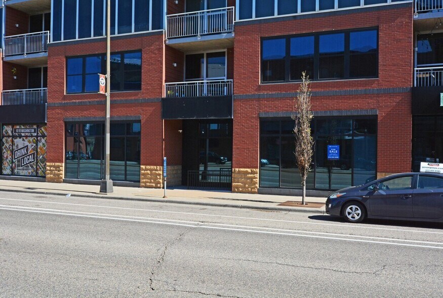 1020 Washington Ave S, Minneapolis, MN à vendre - Photo du bâtiment - Image 1 de 1