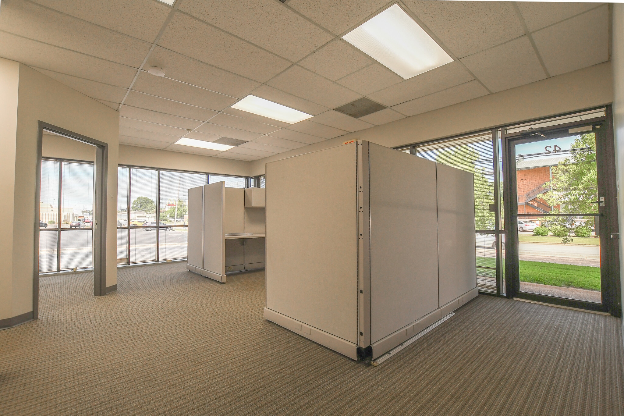 2705 Artie St SW, Huntsville, AL à louer Photo intérieure- Image 1 de 6