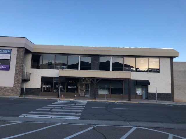 3721 S 250 W, Ogden, UT à louer - Photo du bâtiment - Image 1 de 15