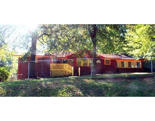 957 Astor Ave, Forest Park, GA à louer Photo principale- Image 1 de 15