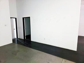 77750 Country Club Dr, Palm Desert, CA for lease Interior Photo- Image 2 of 5