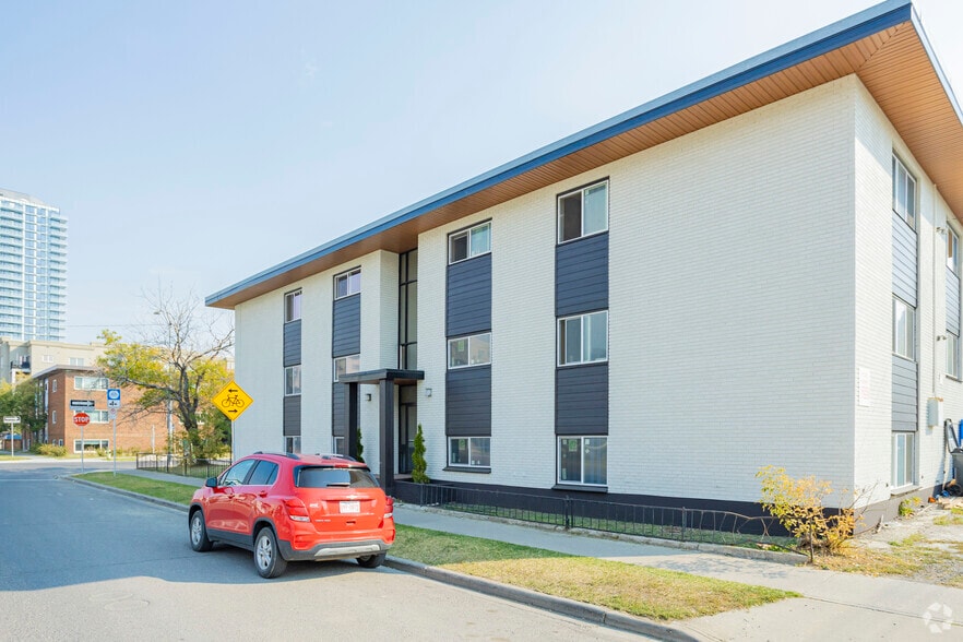 1535 12th Ave SW, Calgary, AB for sale - Primary Photo - Image 1 of 1