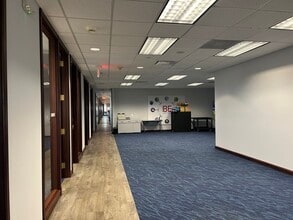 100 Rialto Pl, Melbourne, FL à louer Photo intérieure- Image 2 de 10