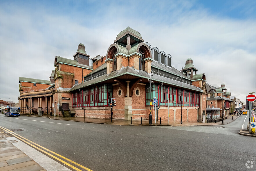 Market Pl, Bolton à louer - Photo principale - Image 1 de 3