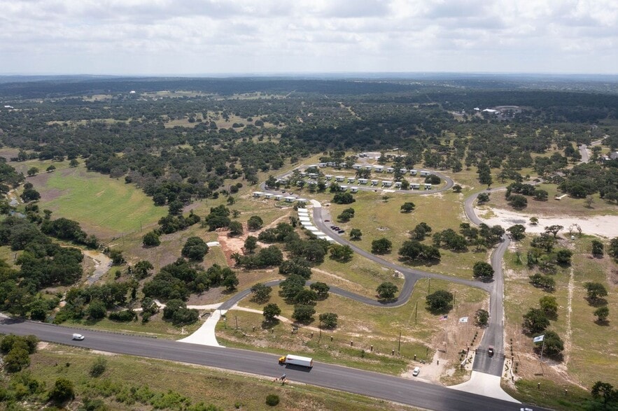 1103 S US Highway 87, Fredericksburg, TX à vendre - Aérien - Image 2 de 5