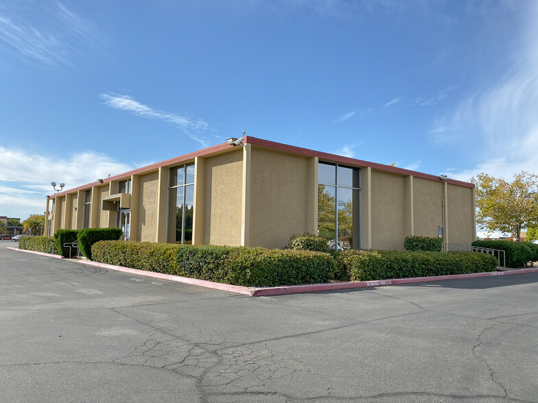 5540 Dudley Blvd, Mcclellan, CA for sale - Building Photo - Image 1 of 1