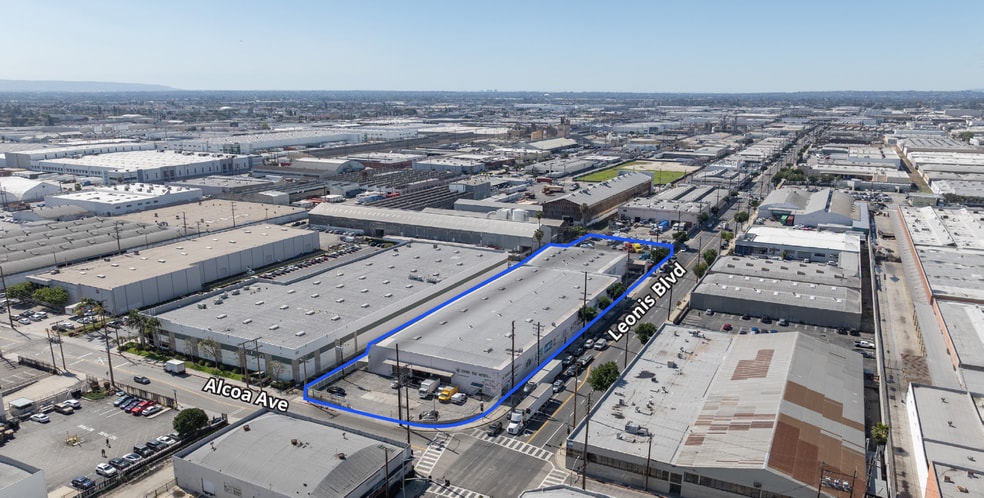 4809 Alcoa Ave, Vernon, CA à vendre - Photo du bâtiment - Image 2 de 6