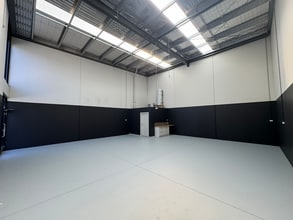 5-11 Tariff Ct, Werribee for lease Interior Photo- Image 2 of 5