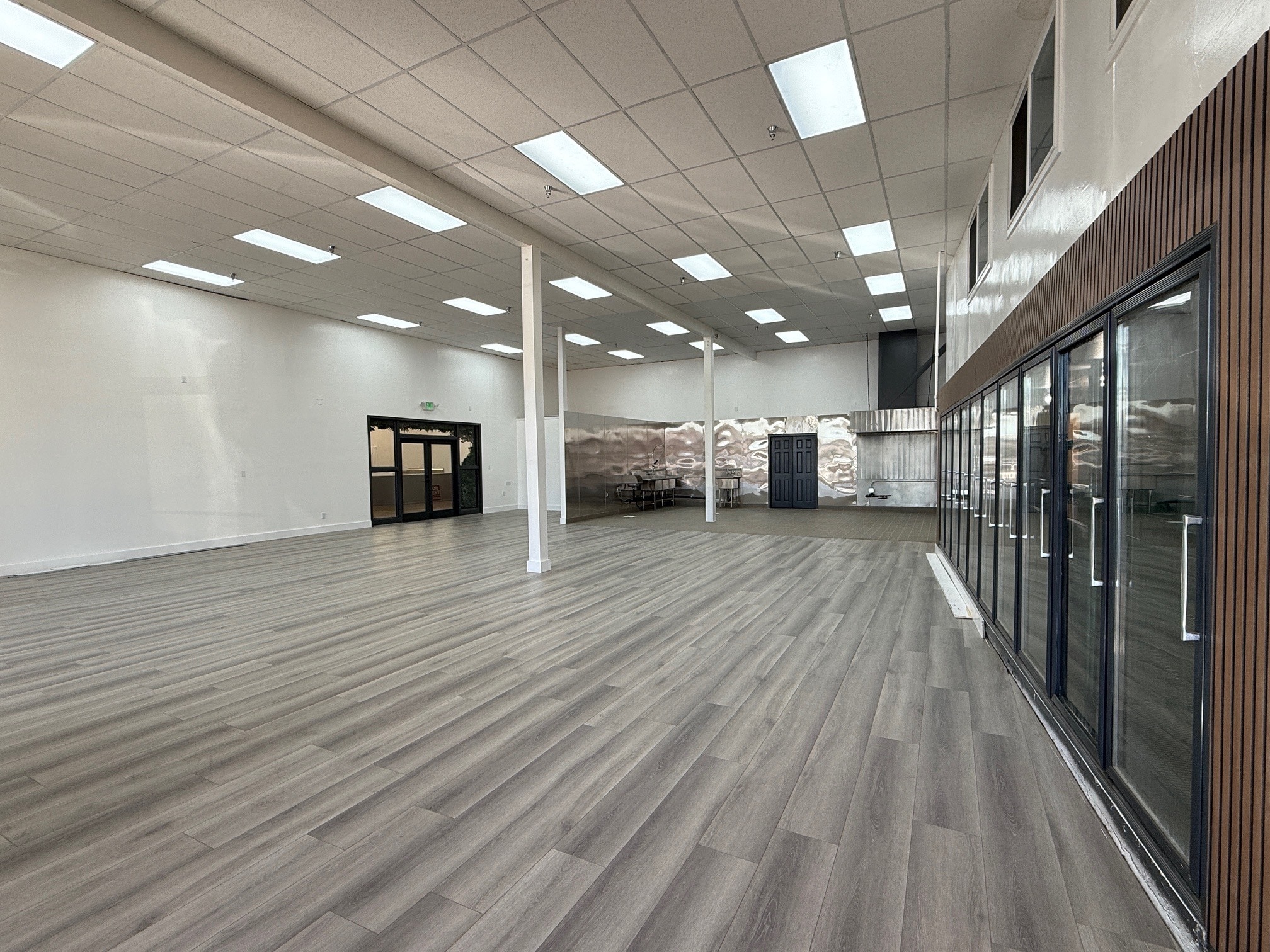 1933 E Gage Ave, Los Angeles, CA à louer Photo intérieure- Image 1 de 12