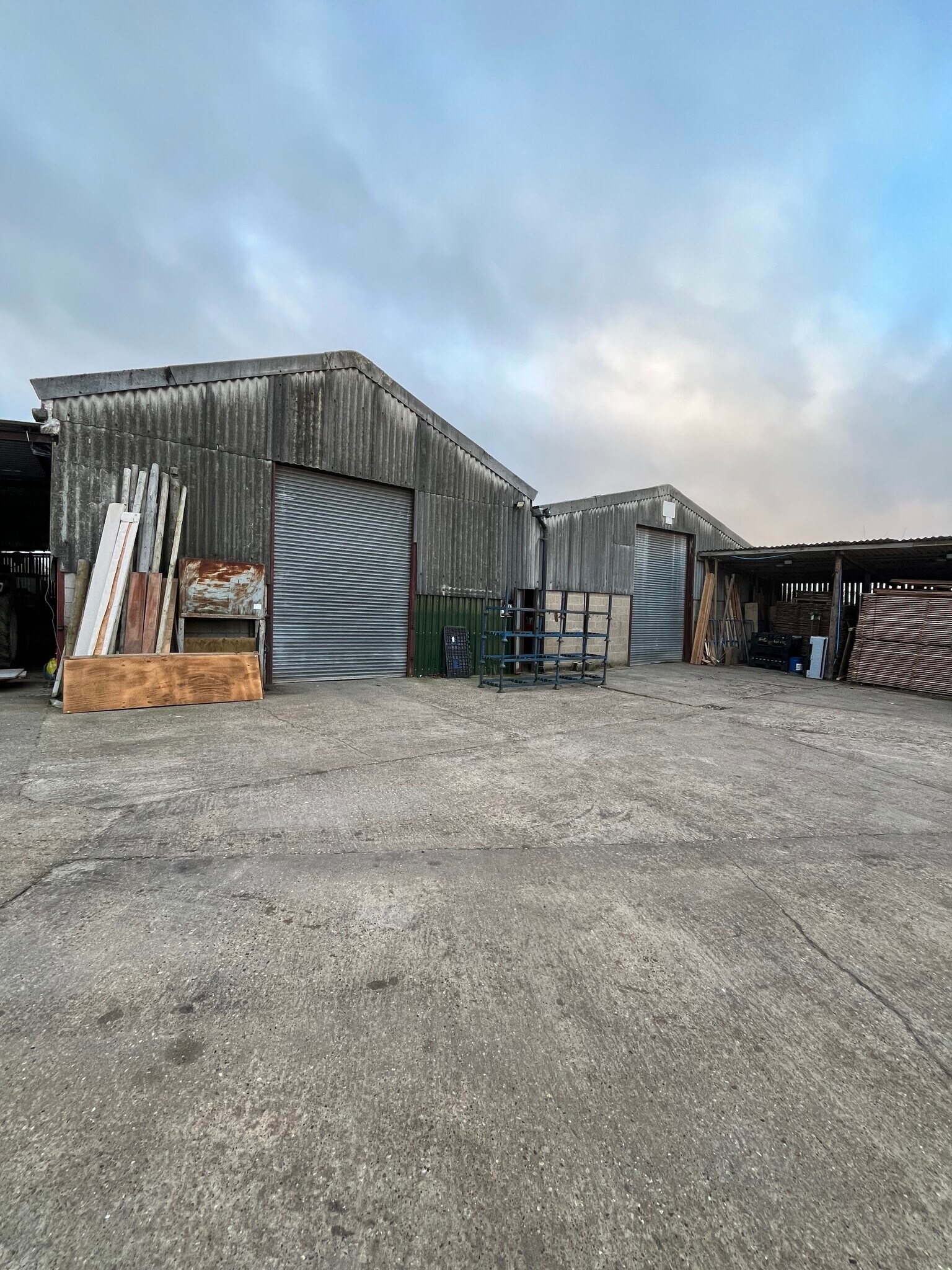 Dark Ln, Burton On Trent for lease Primary Photo- Image 1 of 6