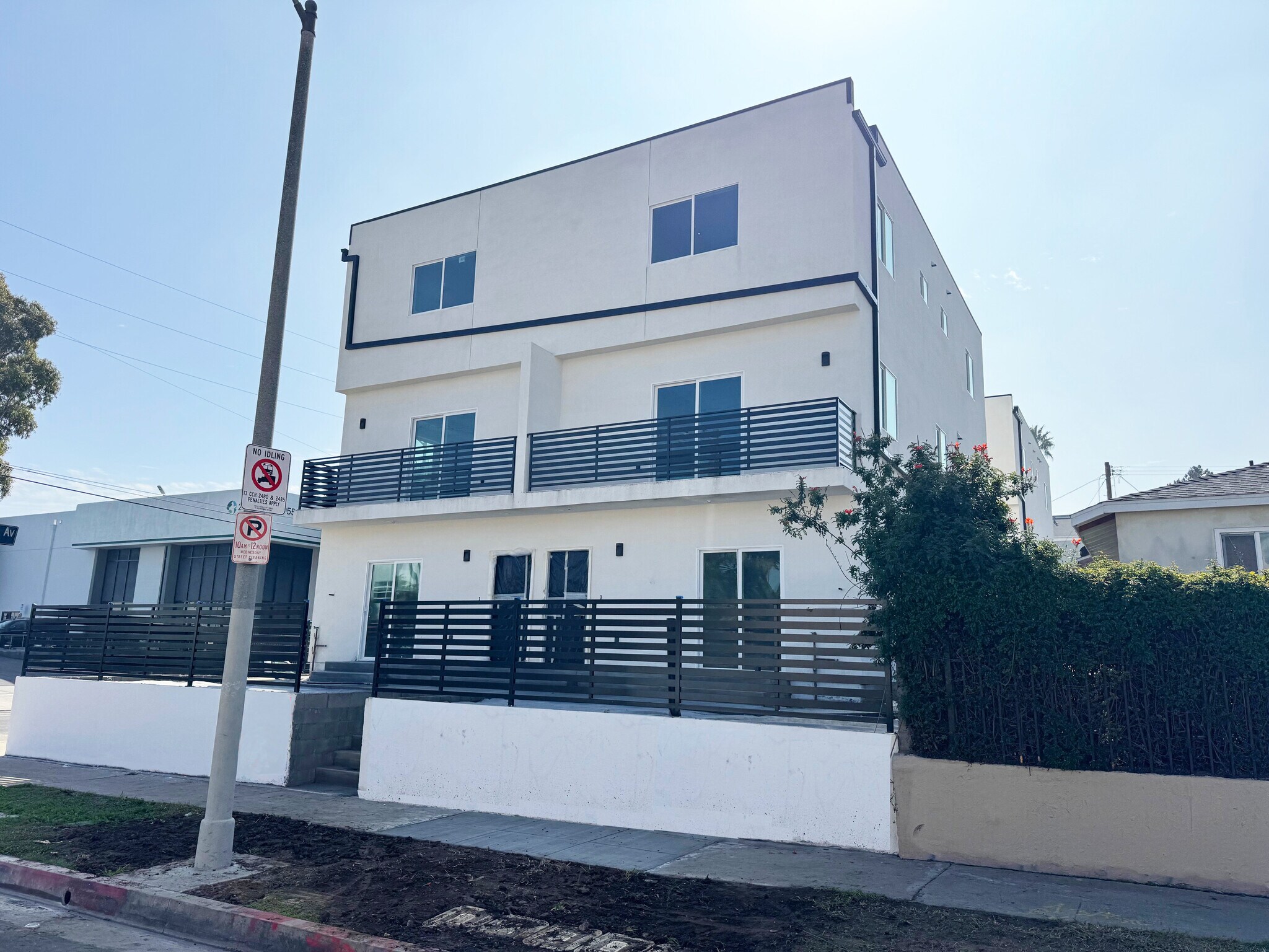 1502 W 205th St, Torrance, CA for sale Primary Photo- Image 1 of 1