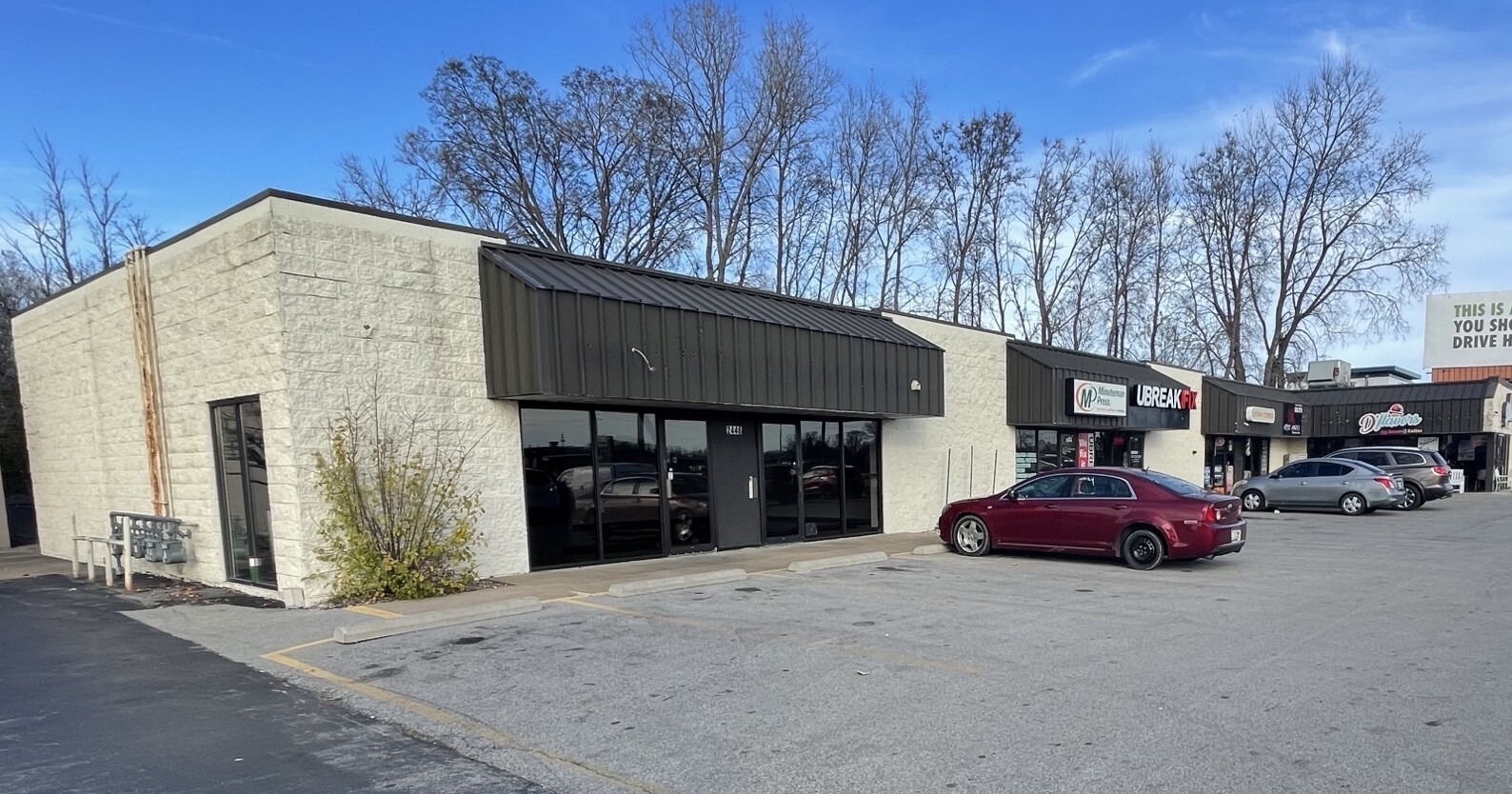 2436-2448 W College Ave, Appleton, WI for lease Building Photo- Image 1 of 8