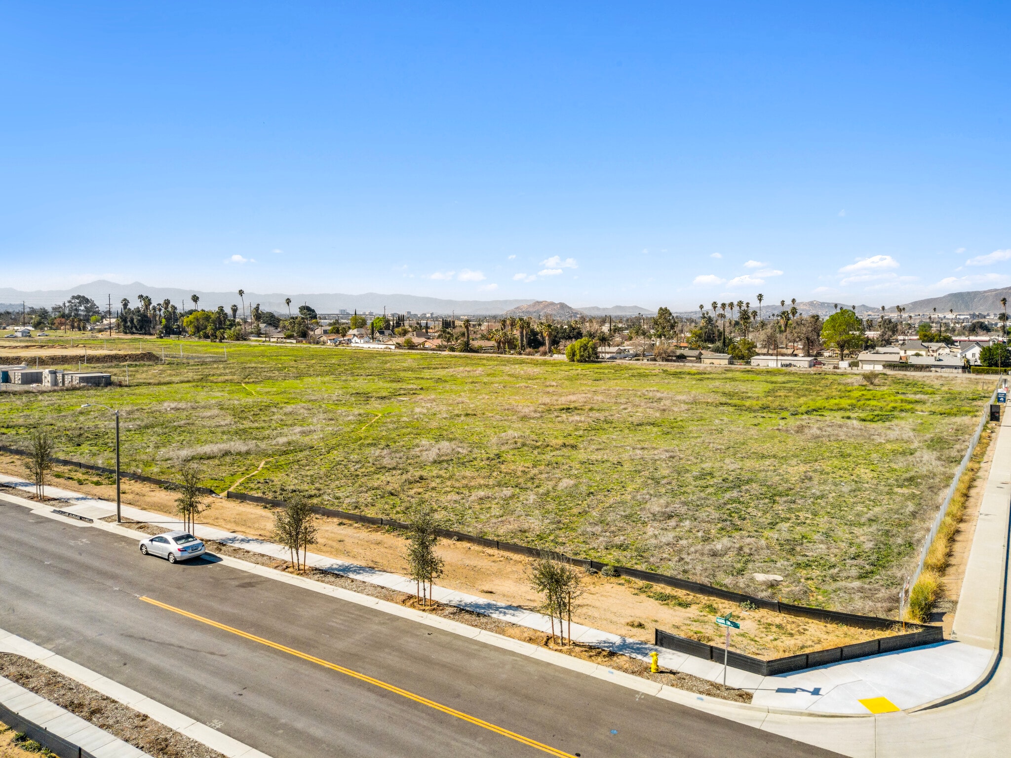 SEC Center St & California Ave, Riverside, CA for sale Building Photo- Image 1 of 7