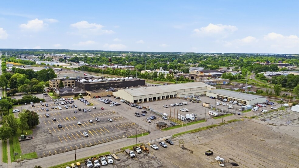400 West Ave, Rochester, NY for sale - Building Photo - Image 2 of 37