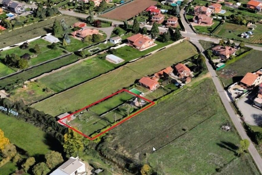 Land in Villaquilambre, León for sale - Building Photo - Image 2 of 2