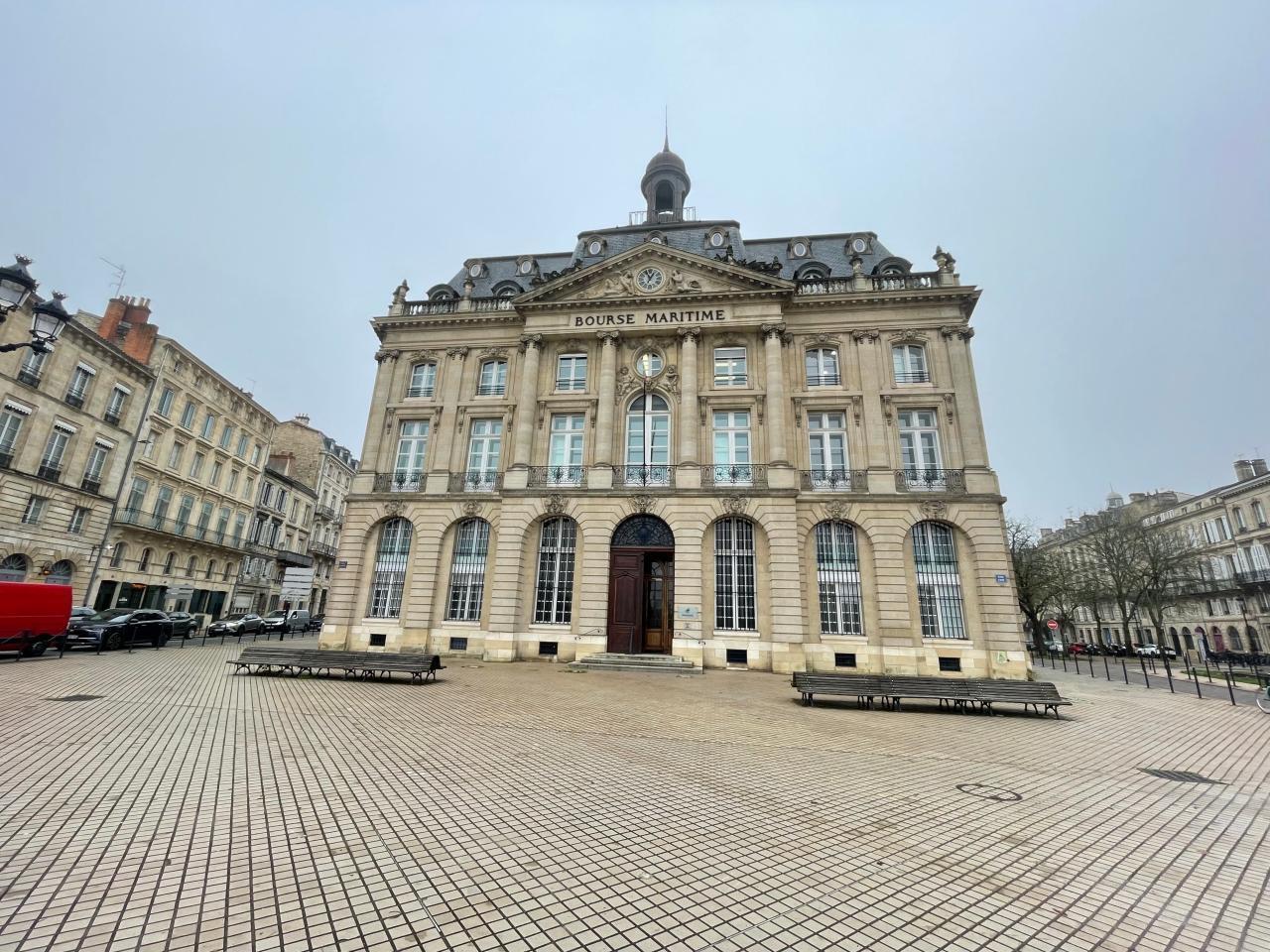 Bureau dans Bordeaux à louer Photo du bâtiment- Image 1 de 29