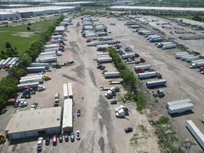 4050 Telephone Rd, Dallas, TX à louer Photo du bâtiment- Image 2 de 4