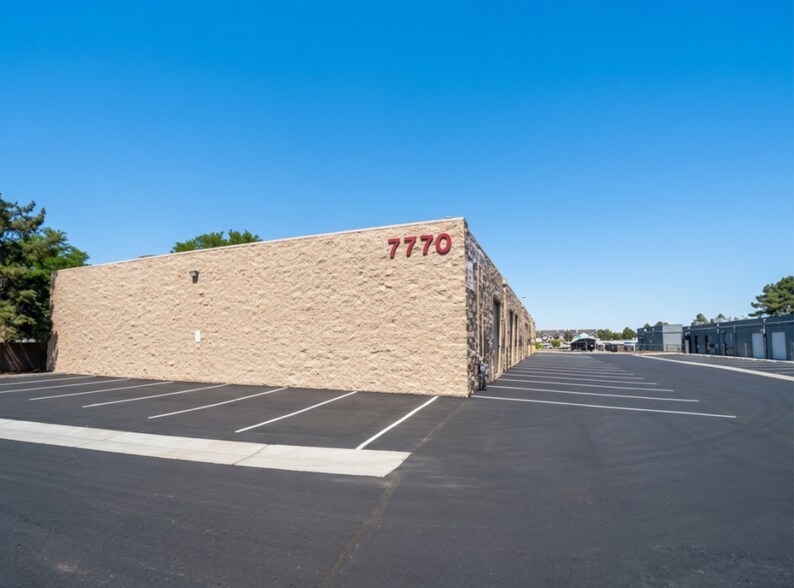 7700 E Iliff Ave, Denver, CO à louer - Photo du bâtiment - Image 3 de 5