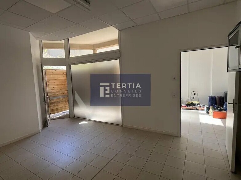 Office in Montpellier for sale - Interior Photo - Image 3 of 7