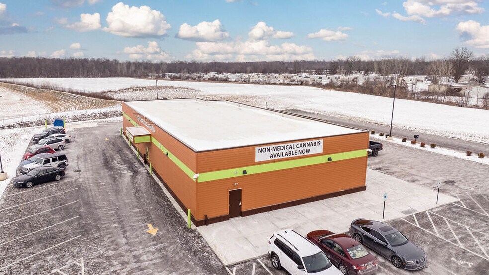 876 State Route 61, Marengo, OH à louer - Photo du bâtiment - Image 2 de 6