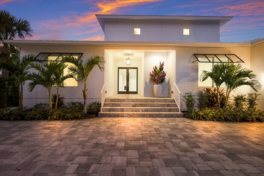 1718 Bay St, Sarasota, FL à vendre - Photo du bâtiment - Image 3 de 36