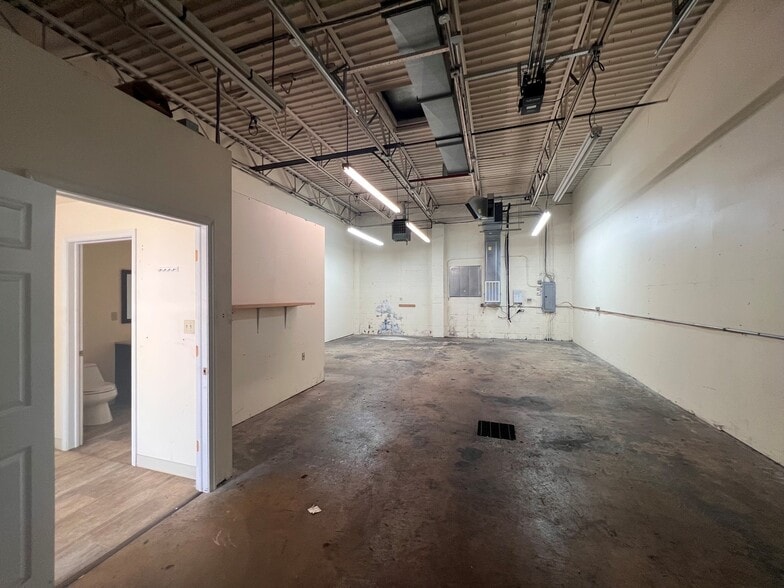 409 Meco Dr, Wilmington, DE for lease - Interior Photo - Image 3 of 6