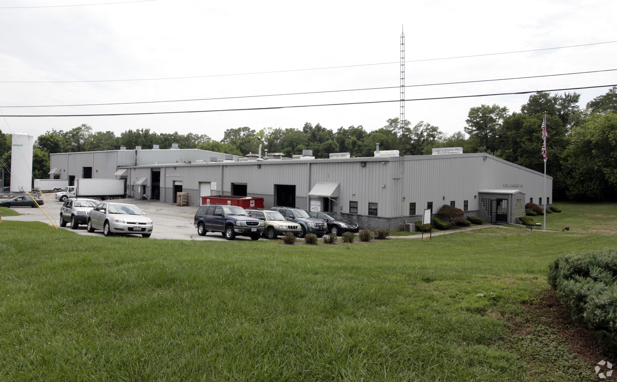 270 Emig Rd, York, PA for sale Primary Photo- Image 1 of 4