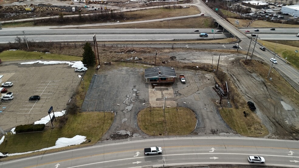 51470 National Rd, Saint Clairsville, OH for lease - Building Photo - Image 2 of 18