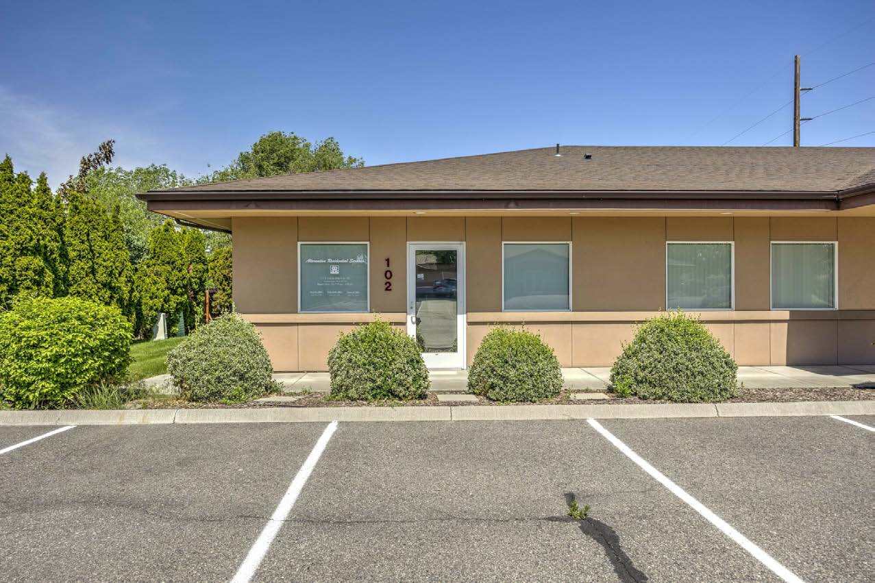 515 N Neel St, Kennewick, WA for lease Building Photo- Image 1 of 10