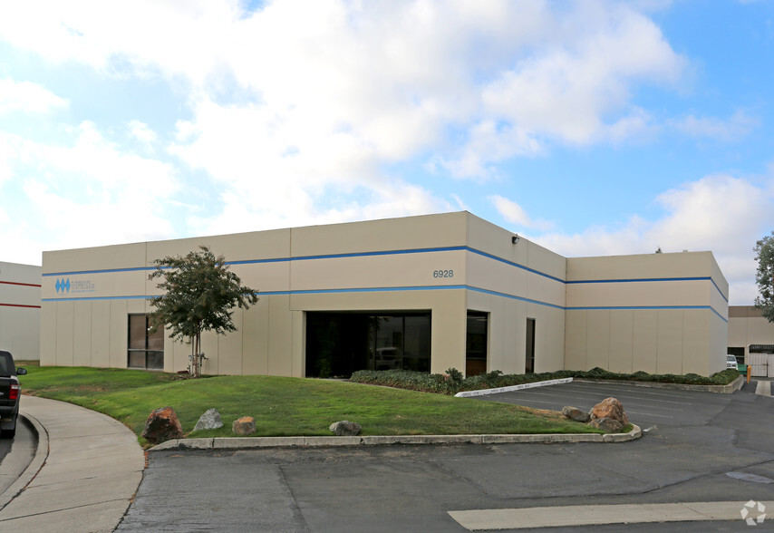 6928 Sierra Ct, Dublin, CA for lease - Building Photo - Image 1 of 4