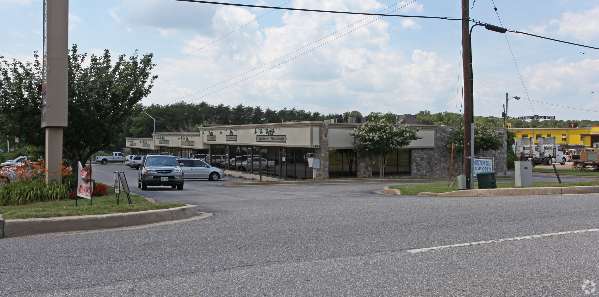 8424 Veterans Hwy, Millersville, MD for sale Primary Photo- Image 1 of 1