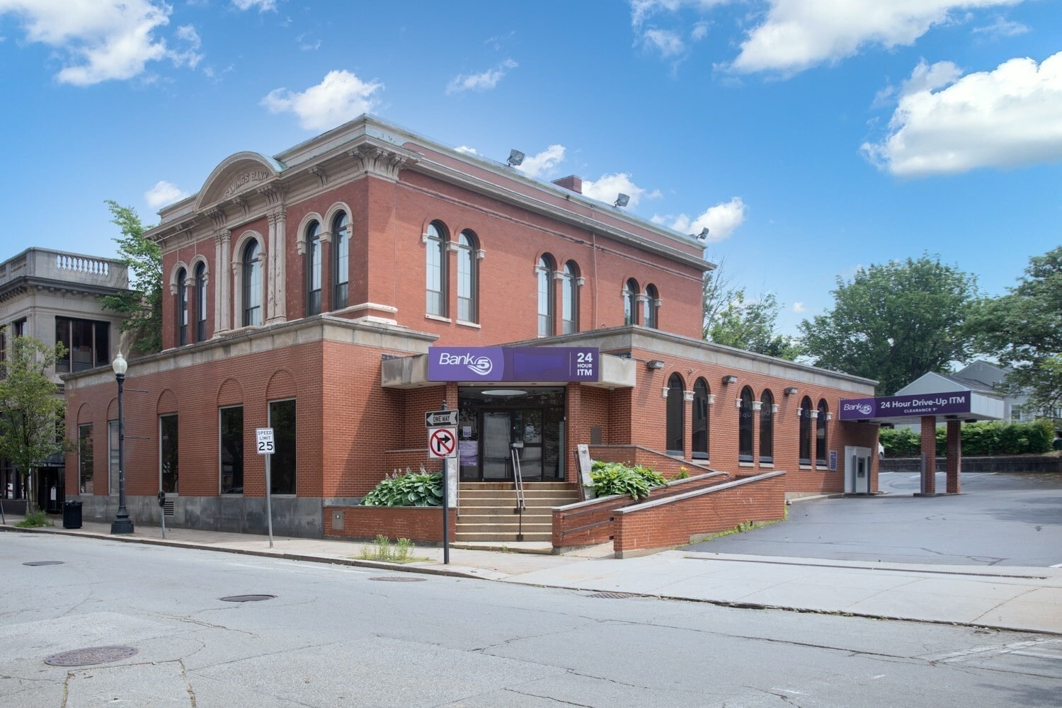 141 N Main St, Fall River, MA for lease Primary Photo- Image 1 of 8