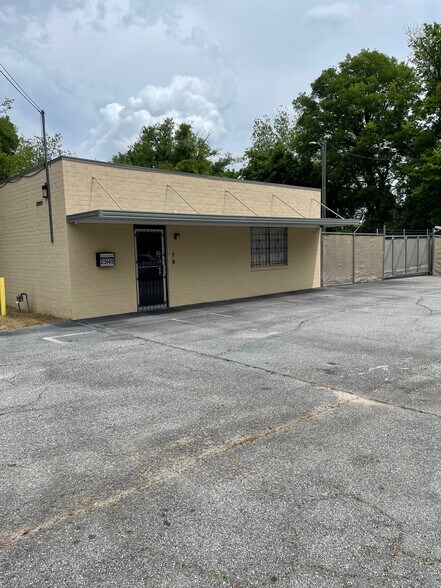 2549 Roff Home Lane, Macon-Bibb, GA for sale - Primary Photo - Image 1 of 1