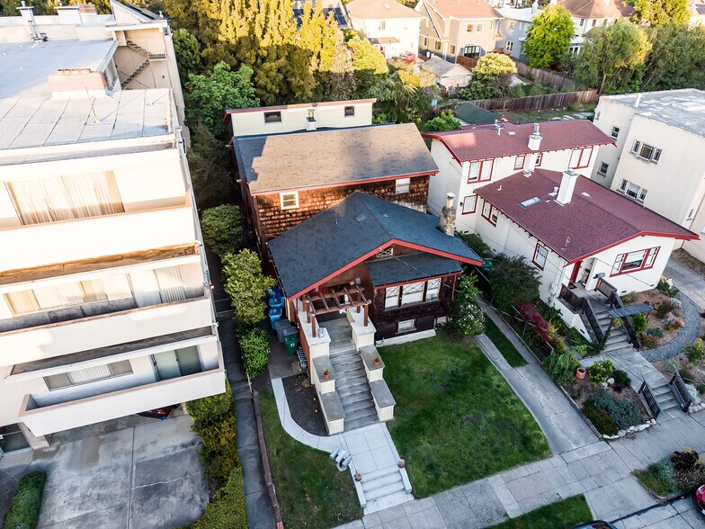 1643 Oxford St, Berkeley, CA à vendre - Photo du bâtiment - Image 3 de 33