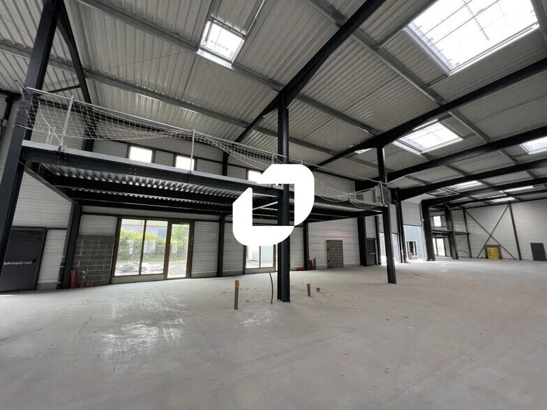 Flex dans Seclin à louer - Photo du bâtiment - Image 3 de 7