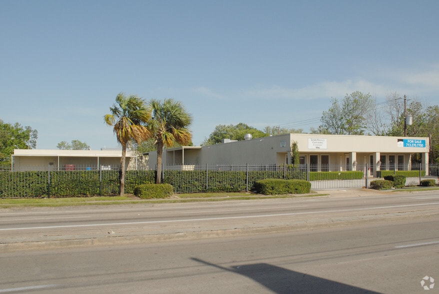 2909 Fountainview Dr, Houston, TX for lease - Building Photo - Image 2 of 2