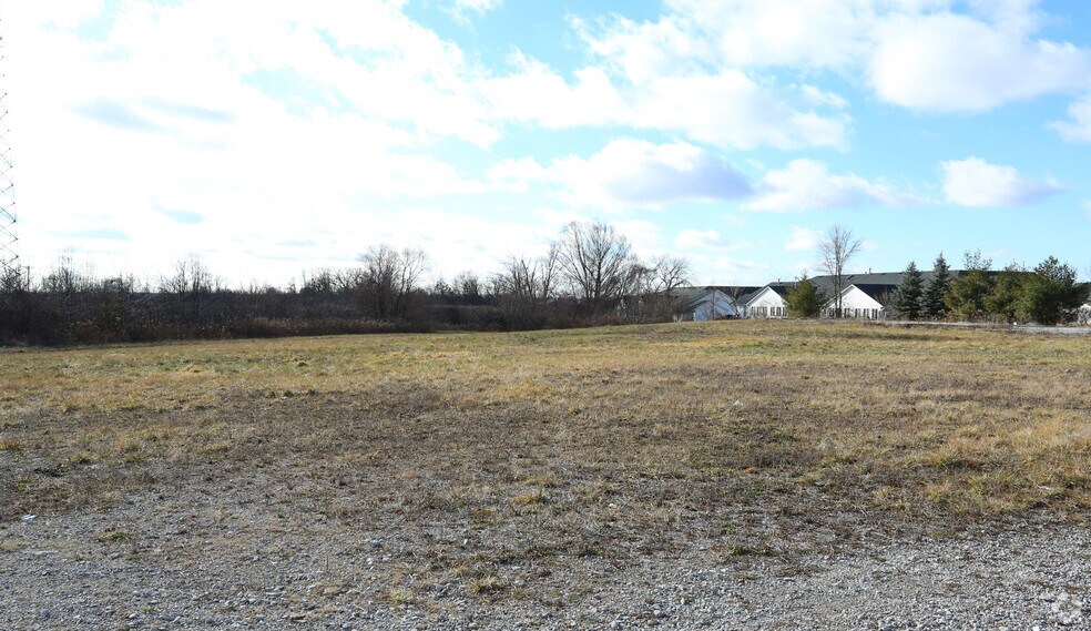 7995 Refugee Rd, Pickerington, OH à vendre - Photo principale - Image 1 de 10