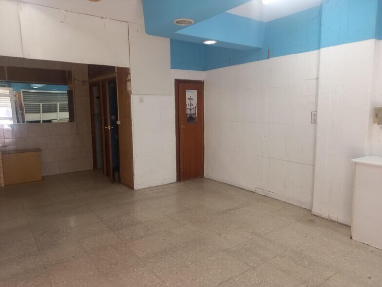 Retail in Córdoba, Córdoba for sale - Interior Photo - Image 2 of 7