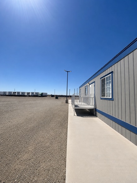 3505 E Eight Mile Rd, Lodi, CA for lease - Building Photo - Image 3 of 6
