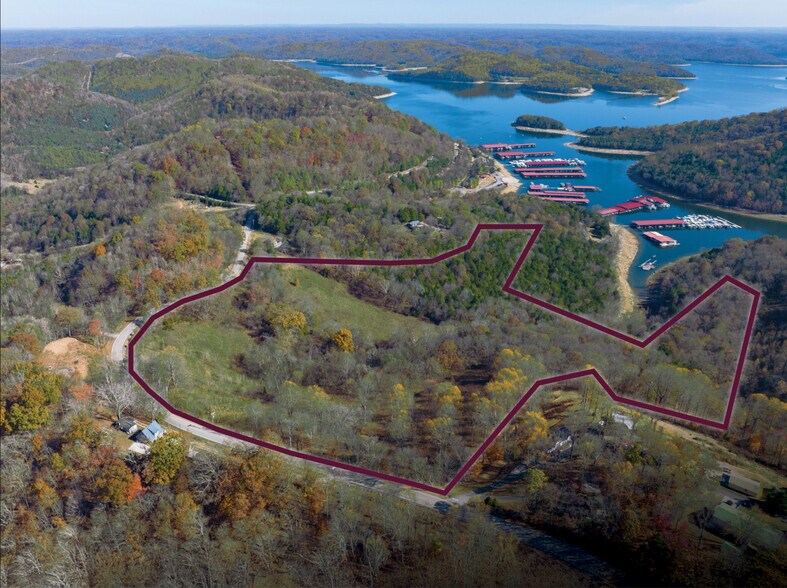 7720 Dale Ridge Rd, Lancaster, TN à vendre - Photo du bâtiment - Image 1 de 1