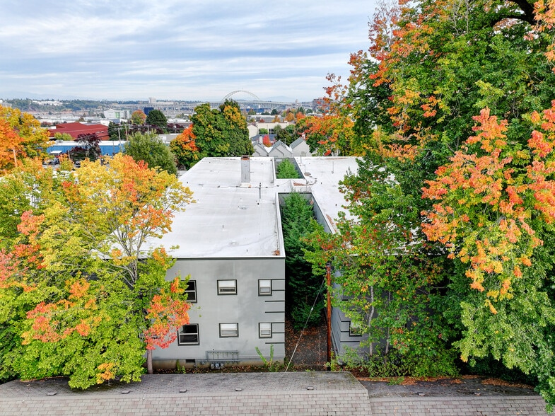 2737 NW Upshur St, Portland, OR à vendre - Photo du bâtiment - Image 3 de 41