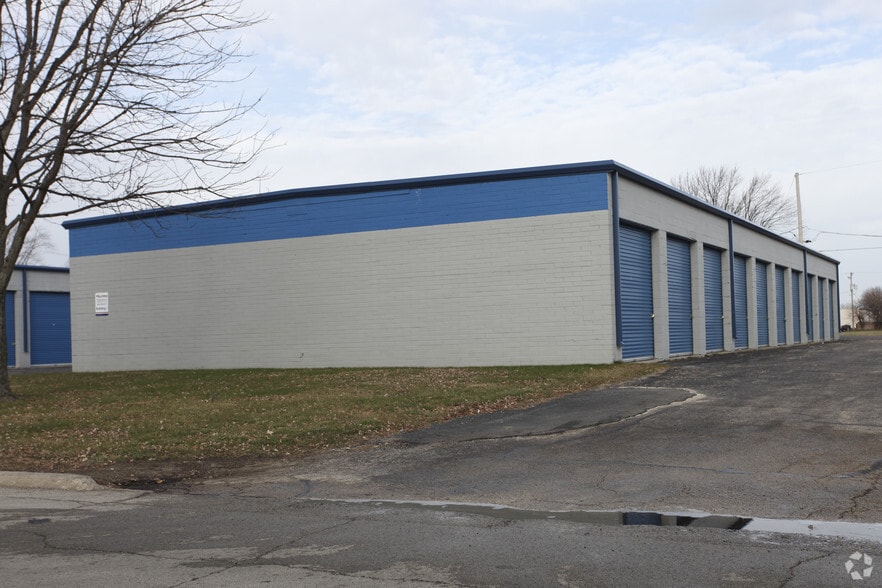 4560 Stenstrom Rd, Rockford, IL for sale - Building Photo - Image 2 of 3