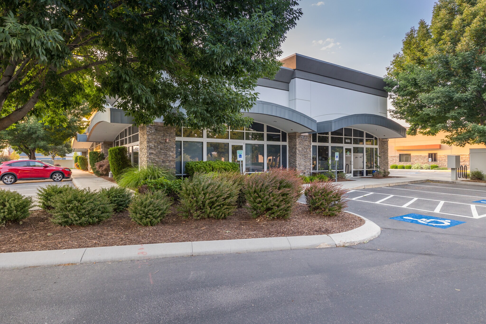 1620 S Topaz Way, Meridian, ID à louer Photo du bâtiment- Image 1 de 4