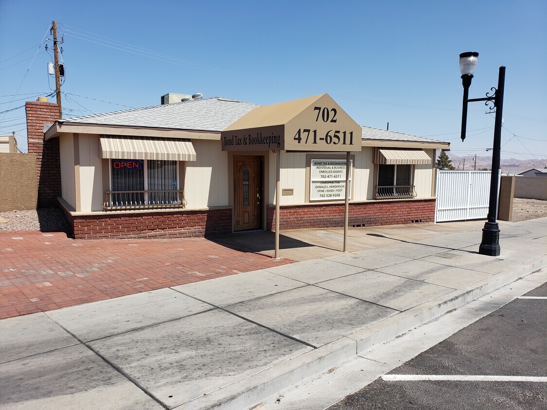 50 W Pacific Ave, Henderson, NV for lease Building Photo- Image 1 of 4