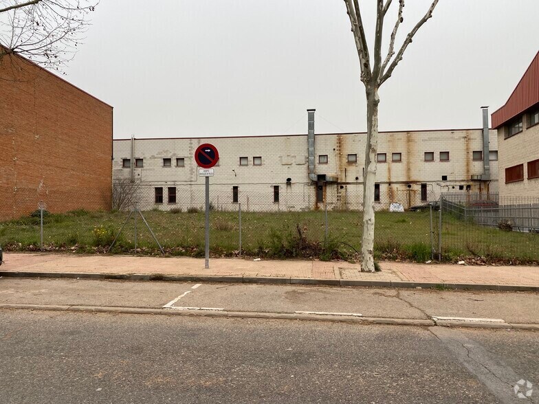 Calle Alfarería, 16, Móstoles, Madrid à vendre - Photo principale - Image 1 de 3