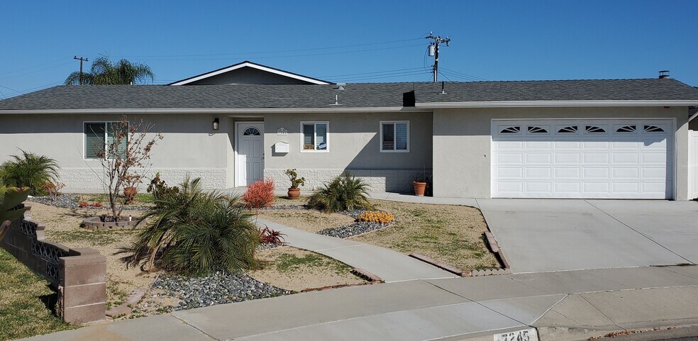 7245 Harding Cir, Buena Park, CA à vendre - Photo principale - Image 1 de 14
