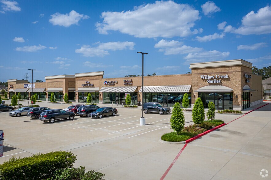 9166 FM 2920 Rd, Tomball, TX à louer - Photo du bâtiment - Image 2 de 14