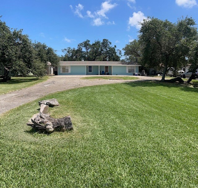 4058 Loop 1781, Rockport, TX for sale Primary Photo- Image 1 of 2